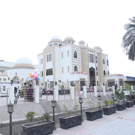 Shahi Palace Hotel Chichawatni Exterior foto